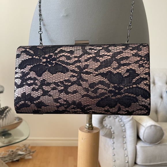 JS Collections Formal Dress - Size 6 + Evening Clutch - Picture 9 of 12